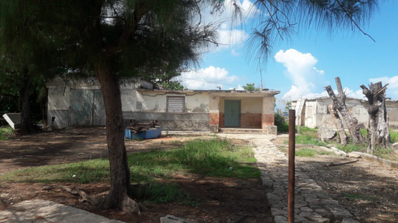 Screen Shot 2018-09-30 at 1.23.26 PM.png