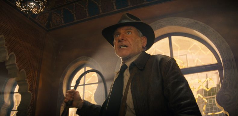 En esta imagen proporcionada por Lucasfilm, Harrison Ford en una escena de Indiana Jones and the Dial of Destiny. (Lucasfilm Ltd. vía AP)