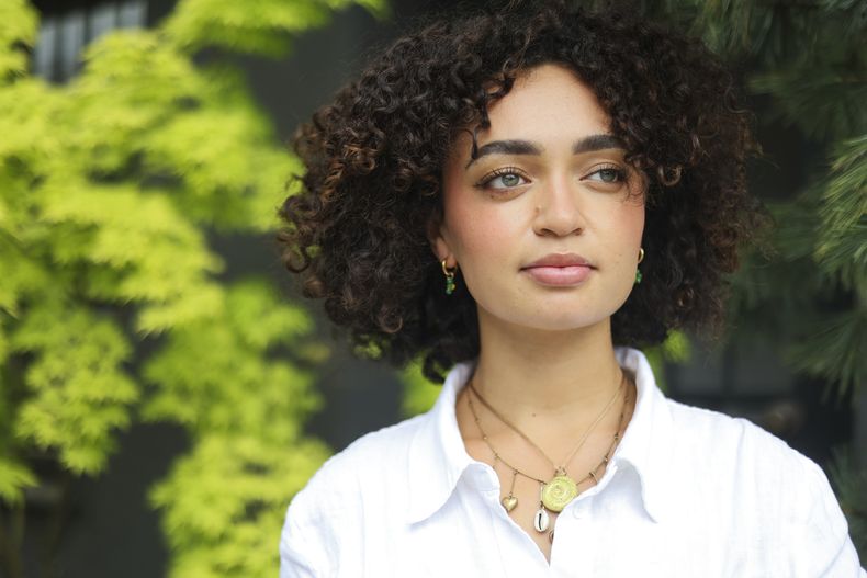 Summer Dean, de 27 años, posa para una foto en Nueva York el 23 de mayo del 2025. (AP foto/Heather Khalifa)