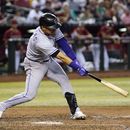 Rockies remontan en la 9na y vencen a Diamondbacks