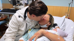 da a luz la cantante cubana senorita dayana