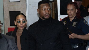 jonathan majors admite en audio haber estrangulado a su exnovia grace jabbari