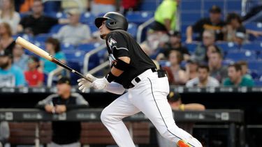 Marlins rompen racha de 3 derrotas al vencer a Piratas