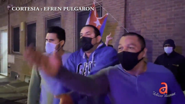 agentes del regimen cubano intimidan a exiliados cubanos en una protesta en nueva york