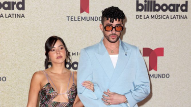 bad bunny se corona como el artista del ano en la entrega de los premios billboard de la musica latina