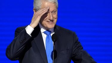 El expresidente Bill Clinton habla durante la Convención Nacional Demócrata, el miércoles 21 de agosto de 2024, en Chicago. (AP Foto/J. Scott Applewhite)
