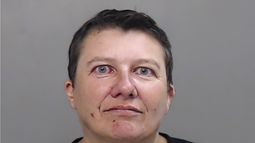 mujer que intento asesinar a trump  en 2020 enviandole veneno se declara culpable
