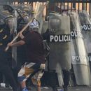 Se producen enfrentamientos en Perú en medio de la marcha nacional contra Boluarte