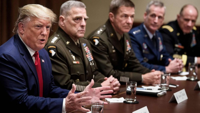 Trump militares