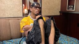 El cantautor David Burke, también conocido como D4vd, en un espacio para artistas del festival de música Coachella el 18 de abril de 2025 en Indio, California. (Foto AP) El cantautor David Burke, también conocido como D4vd, en un espacio para artistas del festival de música Coachella el 18 de abril de 2025 en Indio, California. (Foto AP)