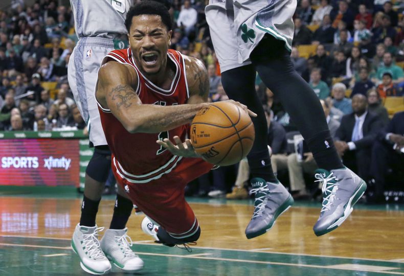 ARCHIVO - Derrick Rose de los Bulls de Chicago durante un partido contra los Celtics de Boston, el 28 de noviembre de 2024, en Boston. (AP Foto/Elise Amendola)