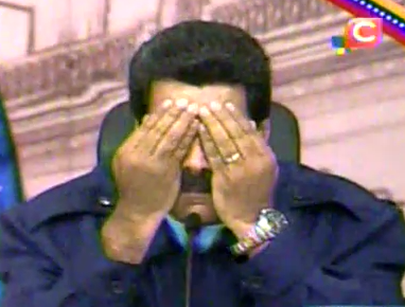 El secretario de Estado de EE.UU., John Kerry, consideró hoy "inaceptable" el empleo de la fuerza contra los manifestantes en Venezuela y evitó responder a la invitación al diálogo que hizo hoy el presidente de este país, Nicolás Maduro, a su ho