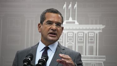 el gobernador convoca a una sesion extraordinaria