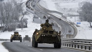 ¿Qué opciones militares tiene EEUU para ayudar a Ucrania?