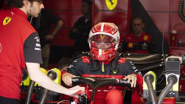 Leclerc, sancionado con 10 lugares por cambio de motor