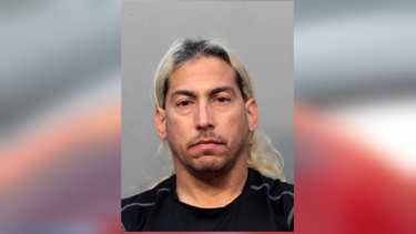 arrestan a chofer de uber en miami  por intentar tener sexo con su pasajera