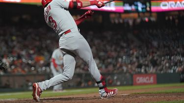 Hit de Carlson da triunfo a Cardenales ante Gigantes