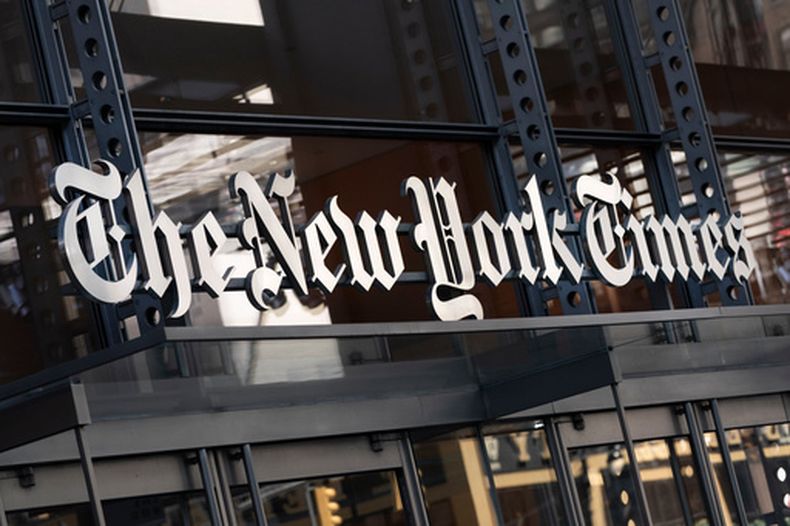 La sede del New York Times en Nueva York, el 6 de mayo del 2021. (AP foto/Mark Lennihan)