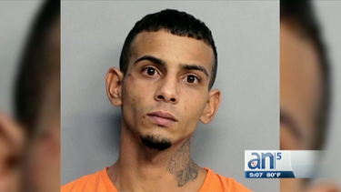 sacan a la luz video de arresto a joven cubano de miami