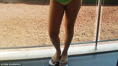 americateve | Maria Cozma tiene 27 años y una meteórica carrera en el Poder Judicial de Moldavia. Y también un cuerpo envidiable para aquellas colegas que se pasean por los estrados judiciales de su país. Es por eso que tuvo lo que supuso una genial idea: subir una fot