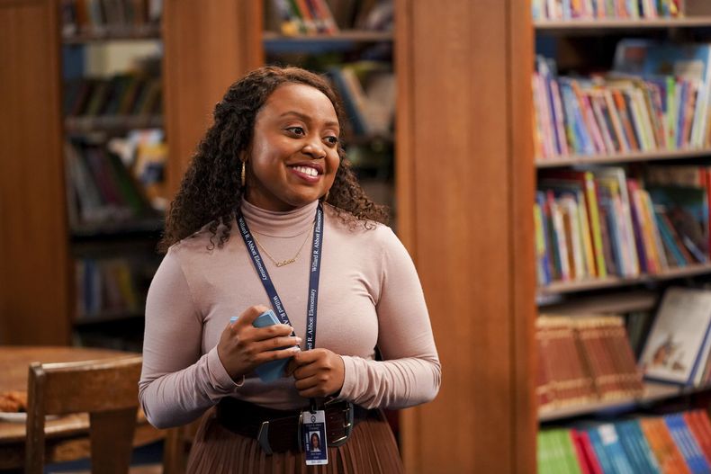 Quinta Brunson en una escena de Abbott Elementary en una imagen proporcionada por ABC. (Gilles Mingasson/ABC vía AP)