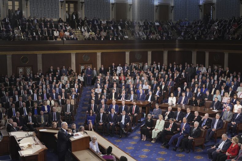 El primer ministro de Israel, Benjamin Netanyahu, habla en un pleno del Congreso estadounidense en el Capitolio en Washington, el miércoles 24 de julio de 2024. (AP Foto/J. Scott Applewhite)