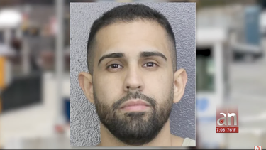 acusan a enfermero de una carcel de miami de entrar drogas y celulares para los reclusos