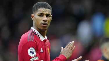ARCHIVO - Marcus Rashford del Manchester United al final de un partido de la Liga Premier inglesa contra Southampton, el 12 de marzo de 2023. (AP Foto/Jon Super)