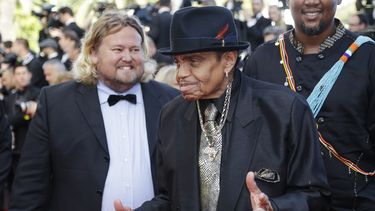 padre de jackson estable tras sufrir icv en brasil