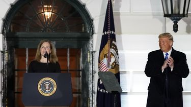 Barrett es confirmada como jueza de Corte Suprema de EEUU