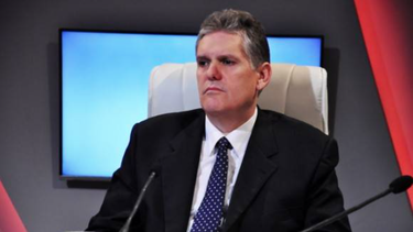 alejandro gil dice que permitir a los cubanos realizar importaciones no ayudaria a proteger a la economia ni a la poblacion