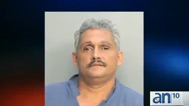 americateve | Ya fue trasladado desde un hospital a la cárcel el hombre que atropelló a siete personas en un auto robado en el Downtown de Miami.