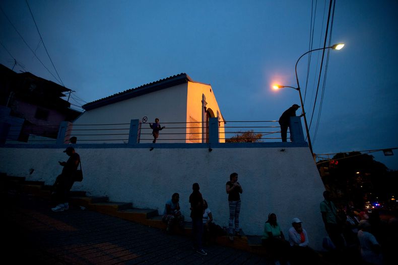 AMS-ECO_VENEZUELA-CRISIS_ELECTRICA-3.jpg