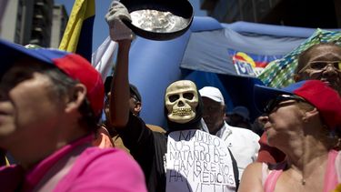 Venezuela: Vicepresidente defiende emergencia económica