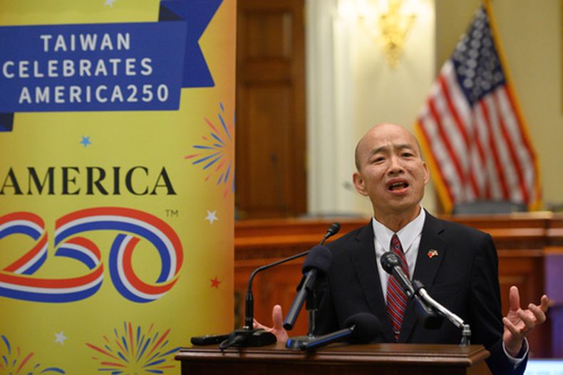Han Kuo-yu, presidente del Yuan Legislativo de Taiwán, interviene durante una recepción organizada por la Oficina del Representante Económico y Cultural de Taipei (TECRO, por sus siglas en inglés), en el Capitolio, en Washington, el 24 de junio de 2026. (AP Foto/Cliff Owen)