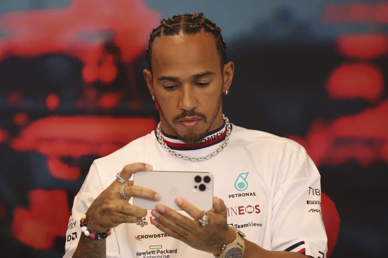 Lewis Hamilton mantendrá aro en la nariz en el GP de Mónaco