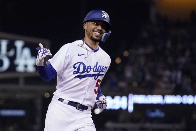 DEP-BEI GIGANTES-DODGERS