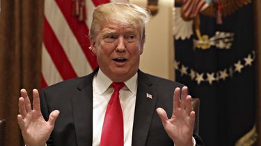 Trump cede: Aplaza su discurso del Estado de la Unión