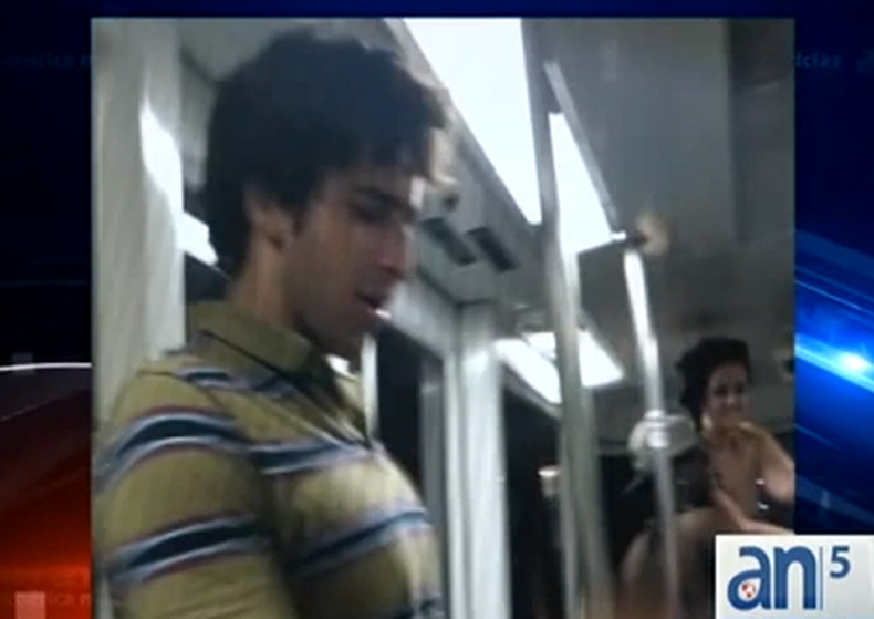 Se revela un nuevo video del joven músico colombiano desaparecido Jorge David Reyes compartiendo con un grupo de amigos en Jacksonville días después de la fecha en la que fue visto por última vez el pasado 7 de abril.