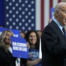 El presidente Joe Biden habla sobre los gastos propuestos a cuidado infantil y otras inversiones durante un acto de campaña en Union Station, el martes 9 de abril de 2024, en Washington. (AP Foto/Evan Vucci)