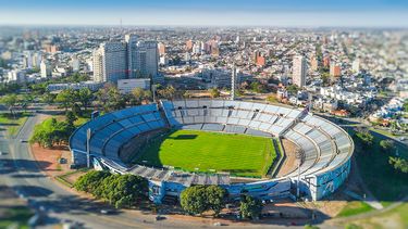 conmebol eligio al estadio centenario de montevideo como la sede para las finales de la copa libertadores y la sudamericana