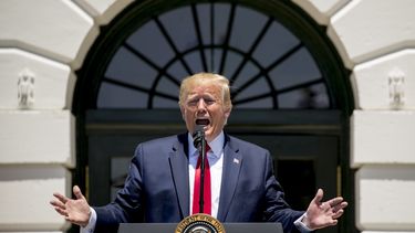 Trump se niega a disculparse con legisladoras demócratas