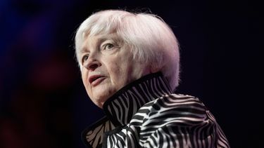 La secretaria del Tesoro de EEUU, Janet Yellen, habla en los premios Global Citizen Awards del Atlantic Council, el 20 de septiembre de 2023, en Nueva York. (Foto AP/Julia Nikhinson, Archivo)