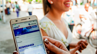 nuevo codigo penal en cuba: cubanos podrian enfrentar multas y hasta 3 anos de carcel si critican a la dictadura en redes sociales