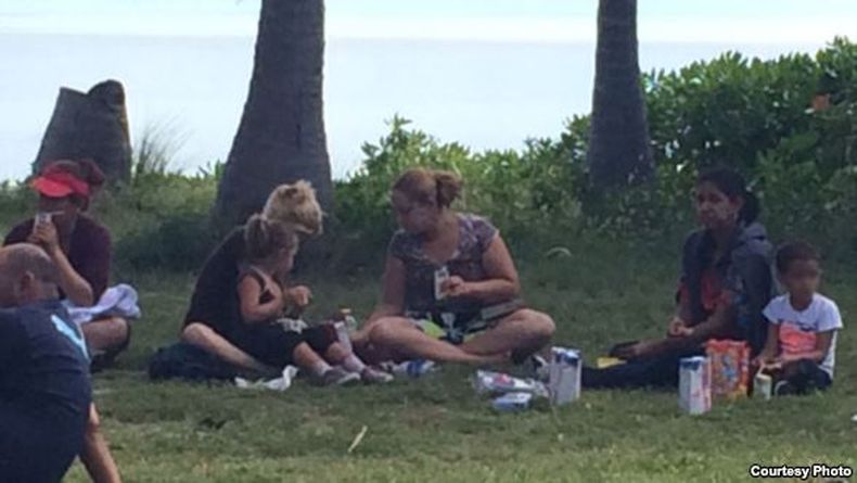 Los cubanos se lanzaron a nado para llegar a las costas del cayo luego que se les agotara el petróleo de la embarcación.