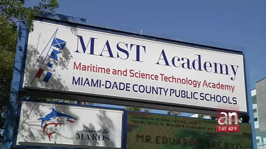 brote de contagios de coronavirus en escuela de miami: 25 profesores y 200 alumnos en cuarentena
