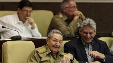 miguel diaz canel se exhibe cada vez mas en los medios oficialistas de cuba