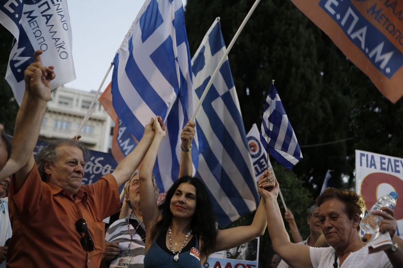EUR-GEN_GRECIA-RESCATE-0.jpg
