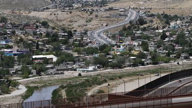 EEUU podría prorrogar restricciones en frontera por COVID-19