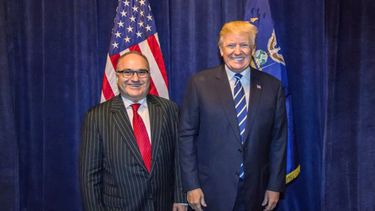 En la era Trump, ganan fortunas maniobrando en el “pantano”